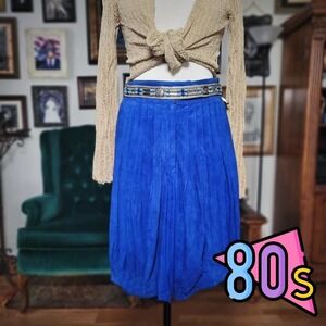 Giorgio Armani Suede Culottes Vintage 80s Blue Leather Pleated Shorts Italy 26W